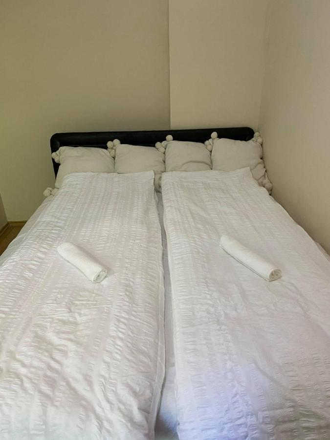 Szeged Suncity Apartman Seghedin Exterior foto